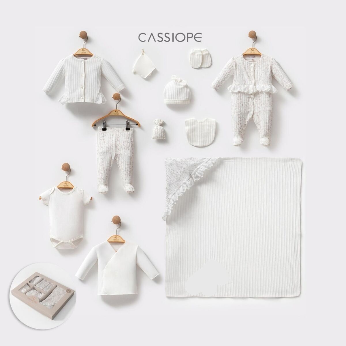 Kız Bebek Hastane Çıkışı- 10 Parça- 0.3 Ay