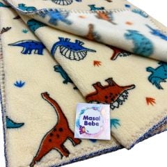 Krem Dinazor Desenli Battaniye