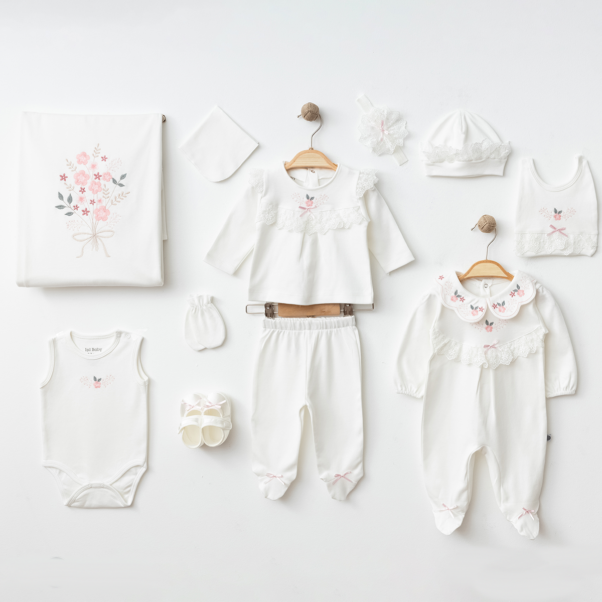 Çiçek Buketi İşlemeli Hastane Çıkışı- 10 Parça