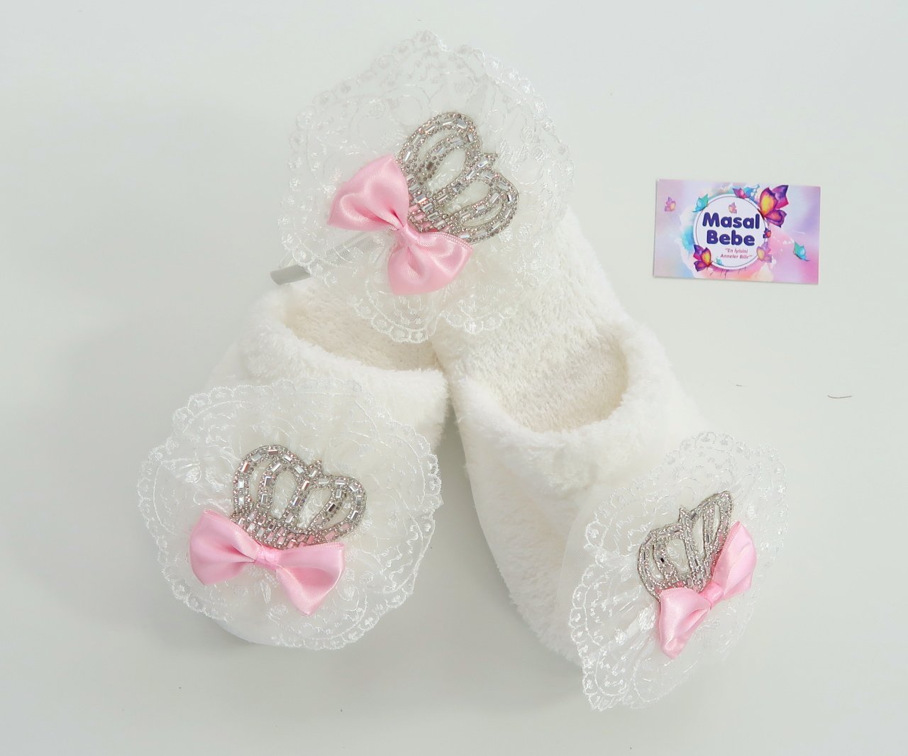 Pembe Fiyonklu Terlik Taç Seti