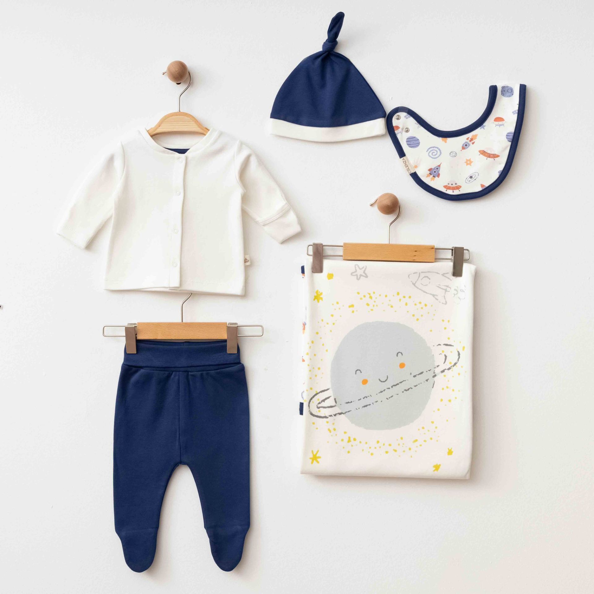 Lacivert Uzay Desenli Battaniyeli Hastane Çıkışı- 5 Parça