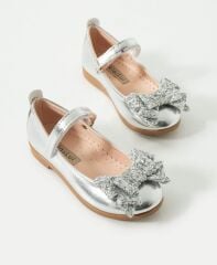 Gümüş Fiyonklu Ayakkabı