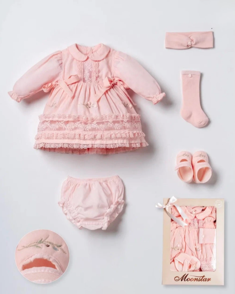 Pembe Çiçek İşlemeli Set- 3.6 ay-5 Parça