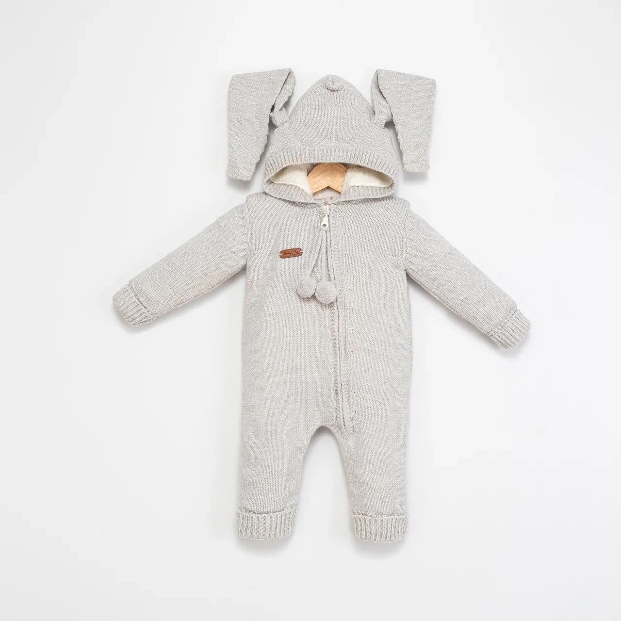 Gri Tavşan Kulaklı Yünlü Tulum