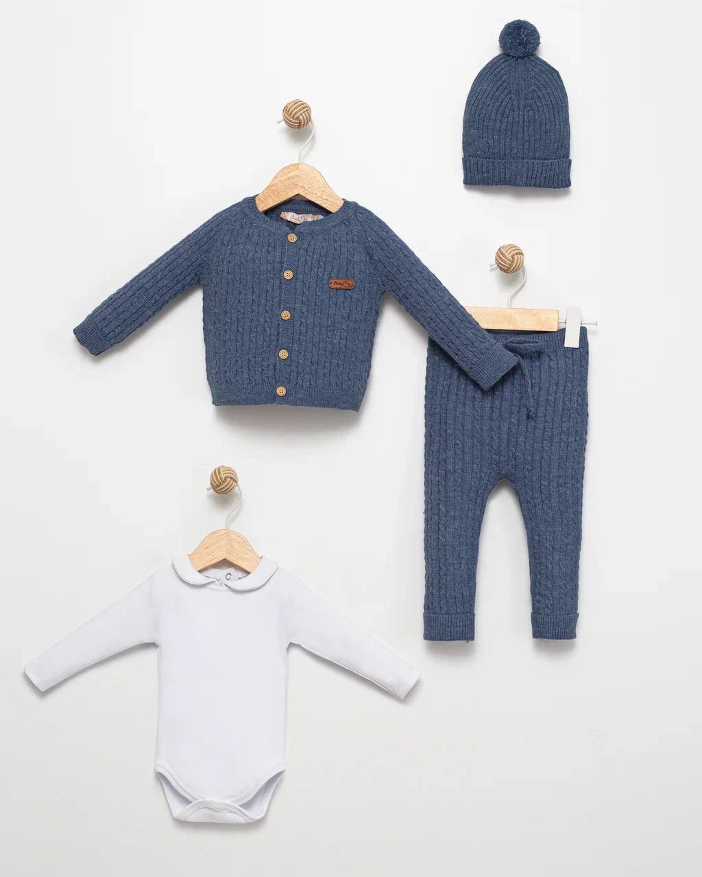 İndigo Rengi Yünlü Takım