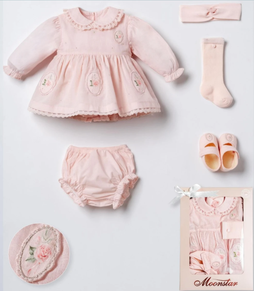 Pembe Çiçek İşlemeli Set- 3.6 ay-5 Parça