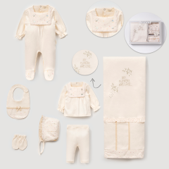 Kız Hastane Çıkışı- 0.3 ay- 7 Parça